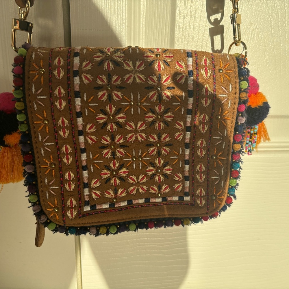 PARFOIS PURSE BAG